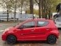 Suzuki Alto 1.0 Nieuwe APK Dealeronderhouden Topstaat Lagekm