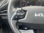 Kia Niro EV ExecutiveLine 64.8 kWh Meest luxe uitvoering | V2L | Accu = 100% | BTW auto | NL auto | Fabrieksgarantie t/m 8-6-2031 + 3x 1 jaar* | NAP | Incl. € 2000 ev korting