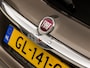 Fiat 500X 1.4 Turbo MultiAir Lounge 141Pk Automaat (NAVIGATIE, LEDER, CLIMATE, CRUISE, KEYLESS, PARKEERSENSOREN, SPORTSTOELEN, GETINT GLAS, LM VELGEN, NIEUWSTAAT)