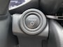 Toyota C-HR 2.0 Plug-in Hybrid 220 Dynamic Stoel- & stuurverwarming, 1e eign. navigatie Apple CarPlay/Android Auto, dodehoek detectie, parkeersensoren, adaptieve cruise control