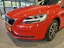 Volvo V40 2.0 T2 Nordic+ Brandweer rood | Navigatie | Cruise | Nette auto