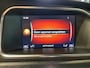 Volvo V40 2.0 T2 Nordic+ Brandweer rood | Navigatie | Cruise | Nette auto