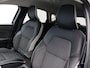 Renault Captur 1.3 TCe 140 Intens | 1500kg geremd | Stoel- en stuurwielverwarming | Lane assist | Adaptieve cruise control |