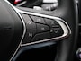 Renault Captur 1.3 TCe 140 Intens | 1500kg geremd | Stoel- en stuurwielverwarming | Lane assist | Adaptieve cruise control |
