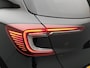 Renault Captur 1.3 TCe 140 Intens | 1500kg geremd | Stoel- en stuurwielverwarming | Lane assist | Adaptieve cruise control |