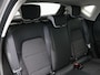 Renault Captur 1.3 TCe 140 Intens | 1500kg geremd | Stoel- en stuurwielverwarming | Lane assist | Adaptieve cruise control |
