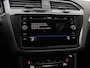 Volkswagen Tiguan 1.5 TSI Life Business 130PK | Trekhaak | Camera | Spiegelpakket | Led | Navigatie