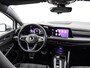 Volkswagen Golf 1.4 245pk eHybrid GTE · Apple/Android Car Play · Navigatie · Sfeerverlichting · P-Sensoren · 17'' Inch · Garantie t/m 20-01-2027 of 100.000km · TOPDEAL