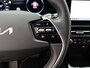 Kia Niro EV DynamicLine 64.8 kWh | 3-fase 11KW laden | Climate Control | Navigatie | LM Velgen | Eerste Eigenaar! |