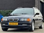 BMW 3-Serie E46 320i Touring Executive | volledig gedocumenteerd | Youngtimer | Bijtellingsvriendelijk! |