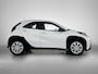 Toyota Aygo X 1.0 VVT-i MT Play Rijklaar | NL-Auto | Volledig Onderhouden | Airco | Adaptieve Cruise Control | Apple Carplay/Android Auto |