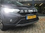 Dacia Sandero Stepway TCe 90 AUTOMAAT Expression / PANO / NAVI / CAMERA / CRUISE / BLINDSPOT / CLIMATE / PDC V+A / KEYLESS / APPLE CARPLAY / ANDROID AUTO / DAB / 16'' LMV