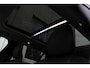 Volvo V60 T8 Plug-in hybrid Automaat AWD Ultra Dark | Panoramadak | 360° camera | Bowers & Wilkins audio | Verwarmbare voorstoelen | Massagefunctie voorstoelen | Verwarmbaar stuurwiel | Verwarmbare achterbank | Blind Spot | | Semi Elektrische trakhaak | Elek bed. voorstoelen met Memory | 18 inch Lichtmetalen velgen | Alarmklasse 3
