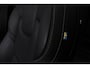 Volvo V60 T8 Plug-in hybrid Automaat AWD Ultra Dark | Panoramadak | 360° camera | Bowers & Wilkins audio | Verwarmbare voorstoelen | Massagefunctie voorstoelen | Verwarmbaar stuurwiel | Verwarmbare achterbank | Blind Spot | | Semi Elektrische trakhaak | Elek bed. voorstoelen met Memory | 18 inch Lichtmetalen velgen | Alarmklasse 3