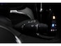 Volvo V60 T8 Plug-in hybrid Automaat AWD Ultra Dark | Panoramadak | 360° camera | Bowers & Wilkins audio | Verwarmbare voorstoelen | Massagefunctie voorstoelen | Verwarmbaar stuurwiel | Verwarmbare achterbank | Blind Spot | | Semi Elektrische trakhaak | Elek bed. voorstoelen met Memory | 18 inch Lichtmetalen velgen | Alarmklasse 3