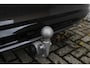 Volvo V60 T8 Plug-in hybrid Automaat AWD Ultra Dark | Panoramadak | 360° camera | Bowers & Wilkins audio | Verwarmbare voorstoelen | Massagefunctie voorstoelen | Verwarmbaar stuurwiel | Verwarmbare achterbank | Blind Spot | | Semi Elektrische trakhaak | Elek bed. voorstoelen met Memory | 18 inch Lichtmetalen velgen | Alarmklasse 3