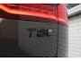 Volvo V60 T8 Plug-in hybrid Automaat AWD Ultra Dark | Panoramadak | 360° camera | Bowers & Wilkins audio | Verwarmbare voorstoelen | Massagefunctie voorstoelen | Verwarmbaar stuurwiel | Verwarmbare achterbank | Blind Spot | | Semi Elektrische trakhaak | Elek bed. voorstoelen met Memory | 18 inch Lichtmetalen velgen | Alarmklasse 3