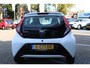 Toyota Aygo X X-PLAY LIMITED APPLE/ANDROID CAMERA AIRCO EL-RAMEN & SPIEGELS