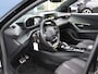 Peugeot 2008 1.2 PureTech GT Automaat | FOCAL | Navigatie | Achteruitrijcamera | Sportstoelen | Keyless Start | Climate Control | Cruise Control | 17" Lichtmetalen Velgen | Apple Carplay/Android Auto |
