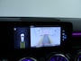 Mercedes-Benz GLB 200 AMG Nightpakket 7 Persoons | Trekhaak | Sfeerverlichting | Keyless Go | Stoelverwarming | Parkeerpakket met Camera | Inclusief 24 maanden Mercedes-Benz Certified garantie voor Europa.