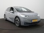 Volkswagen ID.3 First Plus 58 kWh | Navigatie | Camera | 19" LM | Matrix LED