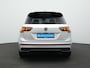 Volkswagen Tiguan 2.0 TDI 150 pk DSG R-Line Business+ | Panoramadak | Trekhaak | Standkachel | Leder | Geheugenstoelen | Head-up display | Stuur-/achterbankverwarming