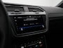Volkswagen Tiguan 2.0 TDI 150 pk DSG R-Line Business+ | Panoramadak | Trekhaak | Standkachel | Leder | Geheugenstoelen | Head-up display | Stuur-/achterbankverwarming