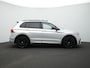 Volkswagen Tiguan 2.0 TDI 150 pk DSG R-Line Business+ | Panoramadak | Trekhaak | Standkachel | Leder | Geheugenstoelen | Head-up display | Stuur-/achterbankverwarming