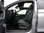 Volkswagen Tiguan 2.0 TDI 150 pk DSG R-Line Business+ | Panoramadak | Trekhaak | Standkachel | Leder | Geheugenstoelen | Head-up display | Stuur-/achterbankverwarming