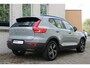 Volvo XC40 B4 Automaat Plus Dark | Achteruitrijcamera | Semi elektrische trekhaak | Stoelverwarming | Blind Spot | Stuurwiel verwarming | Google services | Bestuurdersstoel met geheugen | Harman/Kardon premium audio | Blind Spot | 18 inch lichtmetalen velgen |