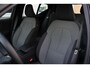 Volvo XC40 B4 Automaat Plus Dark | Achteruitrijcamera | Semi elektrische trekhaak | Stoelverwarming | Blind Spot | Stuurwiel verwarming | Google services | Bestuurdersstoel met geheugen | Harman/Kardon premium audio | Blind Spot | 18 inch lichtmetalen velgen |