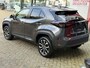 Toyota Yaris Cross 1.5 Hybrid 115 Dynamic APPLE/ANDROID STOEL/STUURVERWARMING NAVI AD-CRUISE PRIVACY-GLASS 17"LM-VELGEN