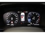 Volvo XC40 T3 Momentum Pro Aut. [ LED Leder Stoelverwarming Trekhaak Adapt.cruise ]