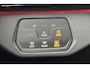 Volkswagen ID.4 Pro 77 kWh / Nederlandse Auto / Eerste Eigenaar / Rond-om camera/ Dode hoekdetectie / Head-up Display / Parkeercamera / Parkeersensoren / Half lederen bekleding / Apple Car Play / Navigatie / Stoelverwarming voor en stuurverwarming / Standkachel