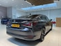 Lexus ES 300h Business F Sport Design |Leder | Schuifdak | Stuur- en stoelverwarming | fabrieksnavi | Apple carplay/ Android Auto|