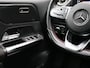 Mercedes-Benz B-klasse 180 Business Solution AMG AMG Line | Night Pakket | Panorama Schuif-Kanteldak Inclusief 24 maanden Mercedes-Benz Certified garantie voor Europa.