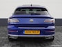 Volkswagen Arteon Shooting Brake 1.4 TSI eHybrid R-Line Business+ | Panoramadak | Head up | Sfeerverlichting | Trekhaak