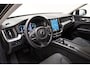 Volvo XC60 2.0 T6 Plug-in hybrid AWD Core Bright [ Panorama Stoel-en stuurverwarming Standkachel ]