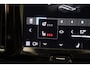 Volvo XC60 2.0 T6 Plug-in hybrid AWD Core Bright [ Panorama Stoel-en stuurverwarming Standkachel ]