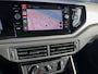 Volkswagen Polo 1.0 TSI Highline 5 Deurs Automaat (7) / Airco / Apple CarPlay / 16"LM Velgen / Park Assist / WW Glas / Dealer Onderhouden!