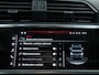 Audi Q3 S-Line 45 TFSI e 245 PK | LED | Panoramadak | Side Assist | Achteruitrijcamera | Adaptieve Cruise Control |