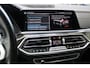 BMW X5 xDrive45e M-sport 394pk Dravit M-seats Pano SkyLounge 4-wielsturing Massage Carbon 22-inch Head-up Laser