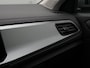 Volkswagen T-Roc 1.5 TSI 150 pk DSG Life Edition | Achteruitrijcamera | Adaptive Cruise | Carplay | Side Assist