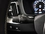 Volvo XC60 2.0 B4 R-Design | Navigatie | Elektr. Stoelen Memory |  Parkeercamera | Harman/Kardon | Stoelverwarming | Keyless Go |