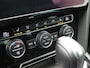 Volkswagen Passat Variant 1.4 TSI ACT Highline Business R 150PK DSG Virtual Cockpit, Trekhaak, 18" LM Velgen, Achteruitrijcamera, Navi Discover Pro, Adaptieve Cruise Controle, Clima