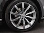 Volkswagen Passat Variant 1.4 TSI ACT Highline Business R 150PK DSG Virtual Cockpit, Trekhaak, 18" LM Velgen, Achteruitrijcamera, Navi Discover Pro, Adaptieve Cruise Controle, Clima