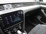 Volkswagen Passat Variant 1.4 TSI ACT Highline Business R 150PK DSG Virtual Cockpit, Trekhaak, 18" LM Velgen, Achteruitrijcamera, Navi Discover Pro, Adaptieve Cruise Controle, Clima