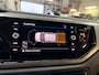 Volkswagen Polo 1.0 TSI 95pk Highline | *Uniek! 9.445 KM* | Apple carplay / Android auto | PDC V+A | Airco | Stoelverwarming | Cruise control | NAP | Rijklaar prijs!