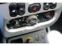 Dacia Duster 1.6 Lauréate 2wd Airco|LMV|Navi|DAB+