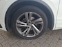 Volkswagen Tiguan 1.5 TSI R-Line Business | 245 PK | SoH ... | Plug-IN Hybrid | Automaat | Panorama Schuif/Kantel Dak | Digital Cockpit PRO | Climatronic (Automatische Airco) |